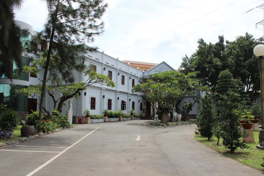 Saigon Park Resort Thuan An Eksteriør billede