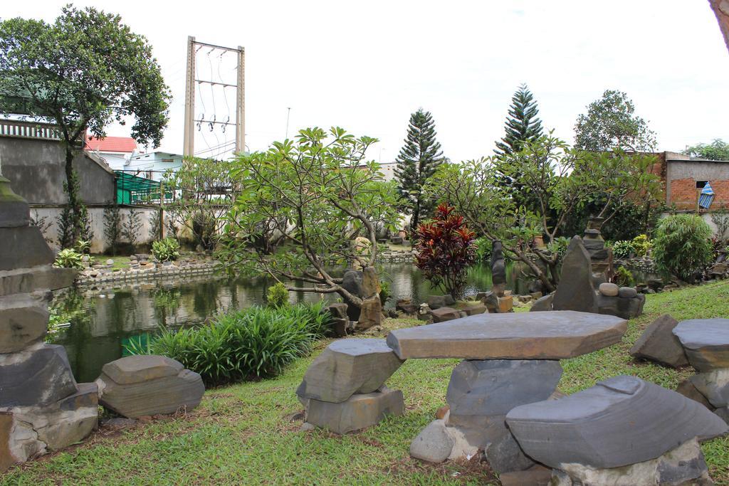 Saigon Park Resort Thuan An Eksteriør billede