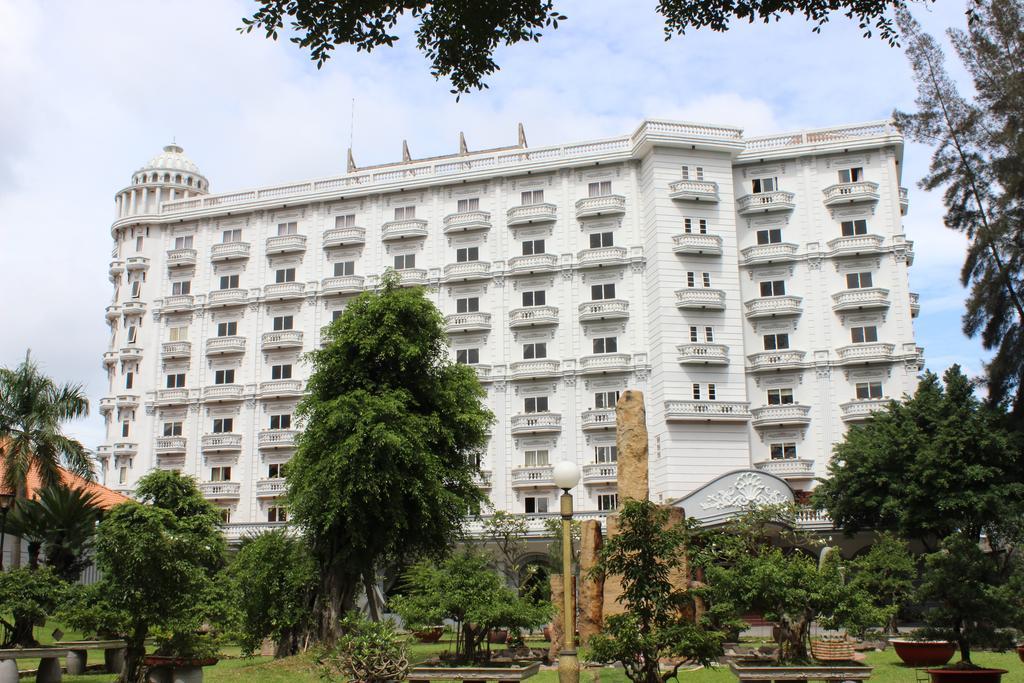 Saigon Park Resort Thuan An Eksteriør billede